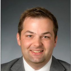 Headshot of Duncan Taylor