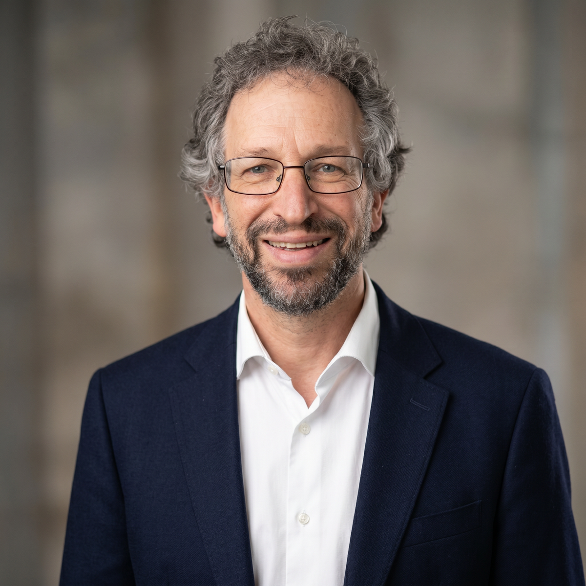 A headshot of Professor Nir Oren