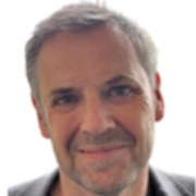 Portrait photo of Prof Craig Ritchie