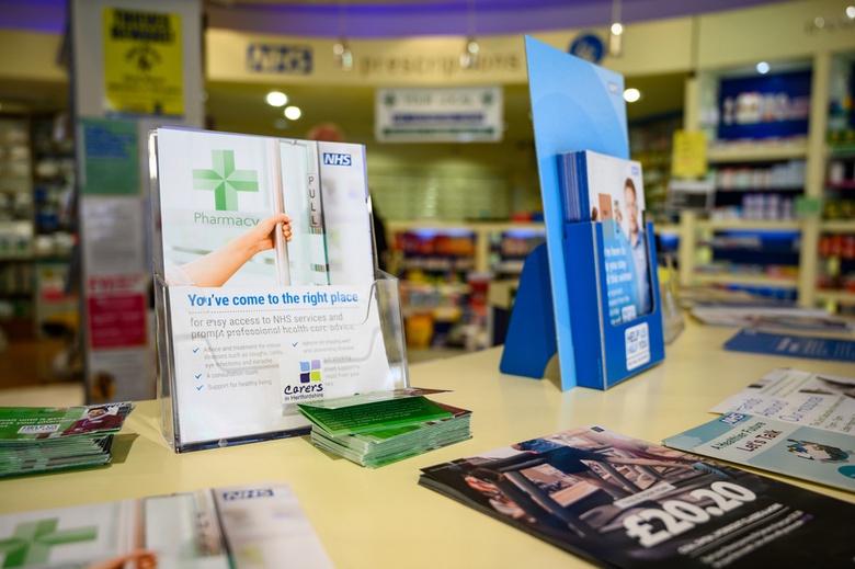 community pharmacy image