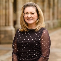 Mrs Julie Dixon