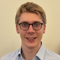 Dr Bjorn Vahsen