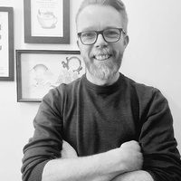 Mr Andrew McLaughlin