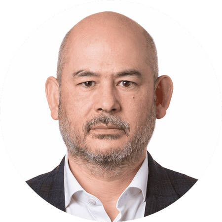 Headshot of Colin Lumsden