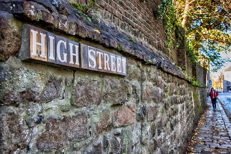 Old Aberdeen High Street sign