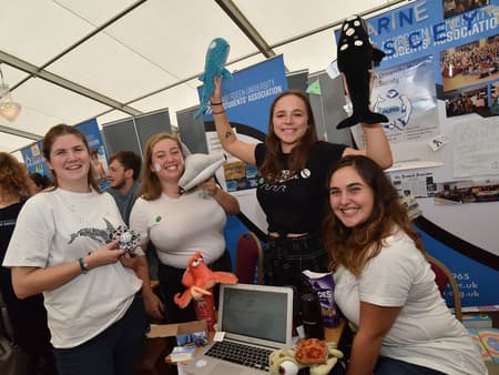 students at tech stall
