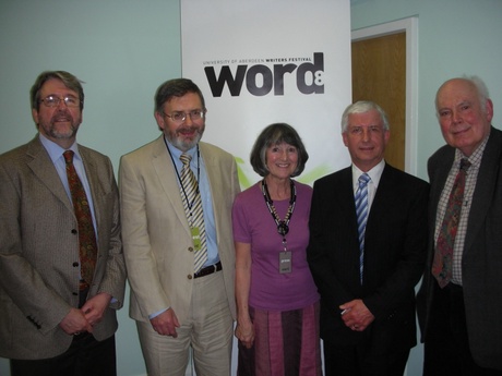Bill Robertson (4th right) with Prof. Chris Gane, Ian Russell, Lindy Cheyne and Prof. Paul Dukes (Photo by Patrick McFall)
