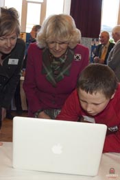 Her Royal Highness The Duchess of Rothesay views work produced by the Reading Bus
