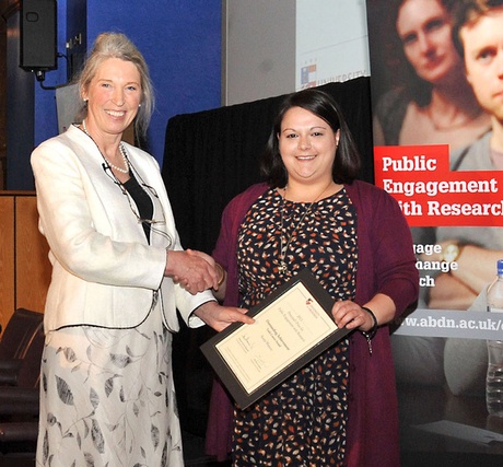 Postgraduate researcher Sonia Watson receiving the early career award in the 2013 University’s Principal’s Prize for Public Engagement 