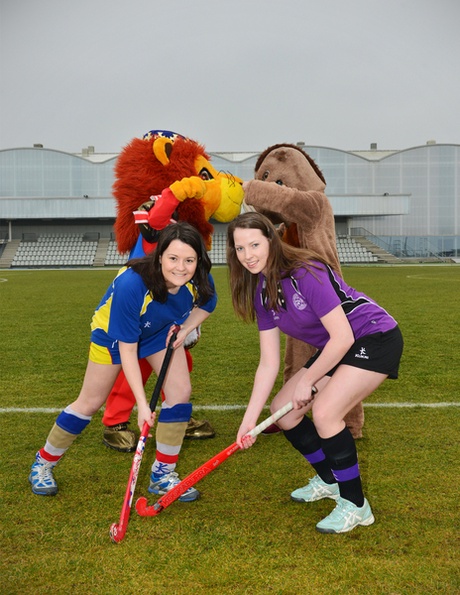University of Aberdeen Sports President Clare McWilliams (L) and RGU Sports President Melissa Hutcheon with mascots Rex the Lion and Bobby the Boar