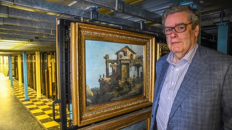 John Gash has confirmed the authenticity of the Canaletto painting along with colleagues