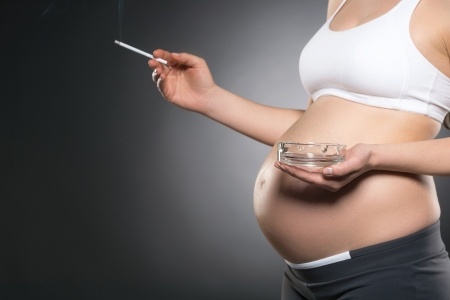 Smoking while pregnant means your children will be more likely to suffer miscarriage, report from University of Aberdeen shows
