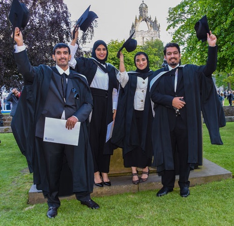 Qatar students graduate in Aberdeen