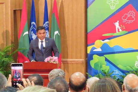 Vice President of the Maldives Faisal Naseem addresses SANH meeting at Maldives National University.