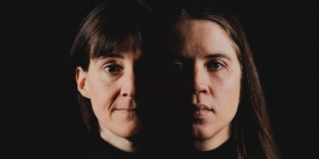 Profiles of Heather Roche and Eva Zöllner in front of a dark background