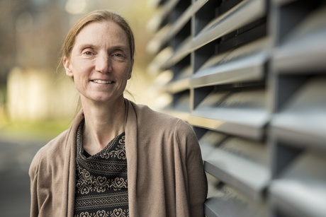 Professor Vikki Entwistle
