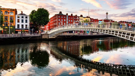 Ha'Penny Bridge, Dublin