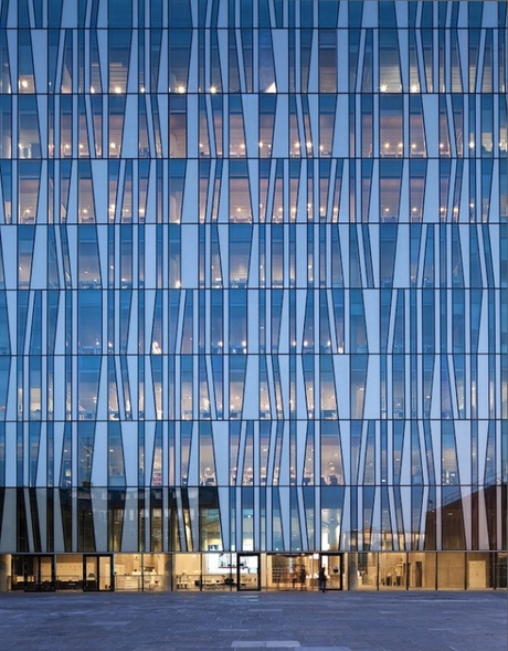 Sir Duncan Rice Library, University of Aberdeen