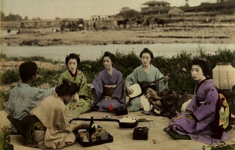 Discovering the World: Japan Family Fun