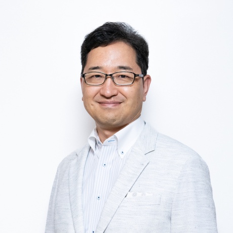 Headshot of Prof Tatsuhiro Ueno