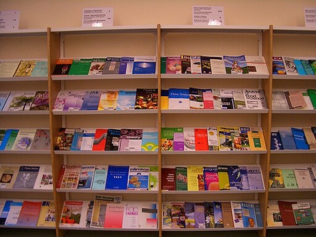 Bookshelves displaying new issues of journals image by Vmenkov, CC BY-SA 3.0 via Wikimedia Commons