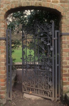 Cruickshank Garden gate