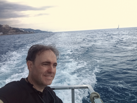 Dr Francisco P&eacute;rez-Reche on a boat