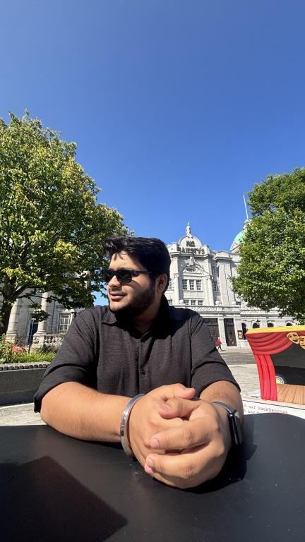 Dheeraj Vivek Chaubey