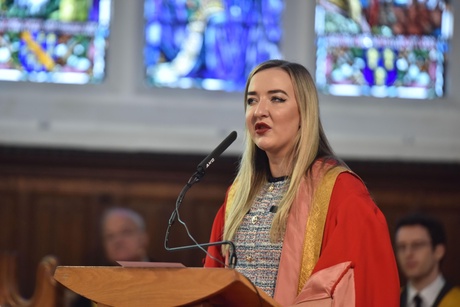 Iona Fyfe inside King's College Chapel