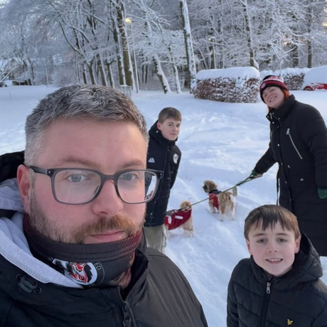 A family in the snow