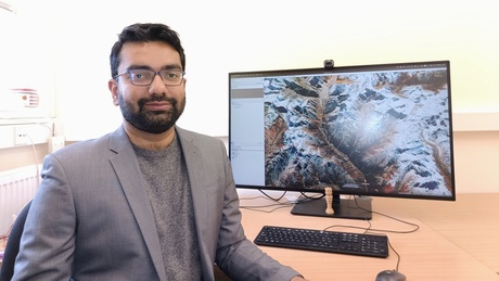 Dr Anshuman Bhardwaj