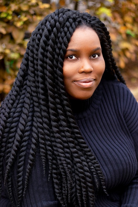 New York Times Bestselling author (and Aberdeen graduate), Faridah &Agrave;b&iacute;k&eacute;-&Iacute;y&iacute;m&iacute;d&eacute;. Photo: Joy Olugboyega