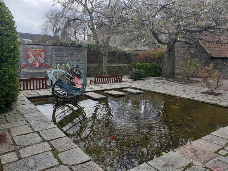 MacRobert memorial garden