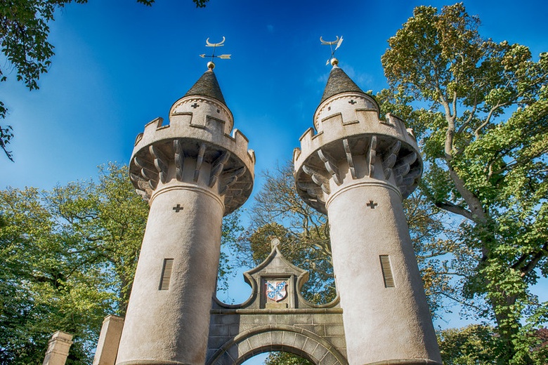 Image of Powis Gate, University of Aberdeen