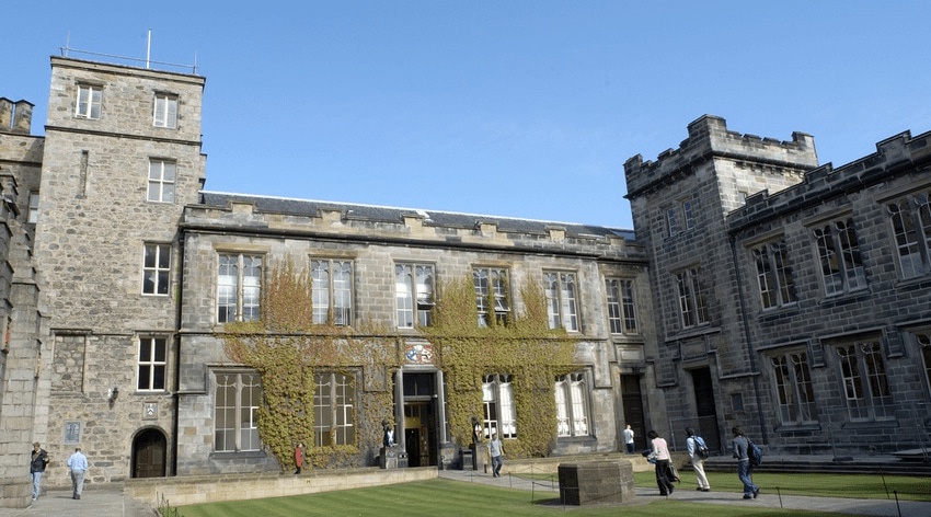  King's College Centre