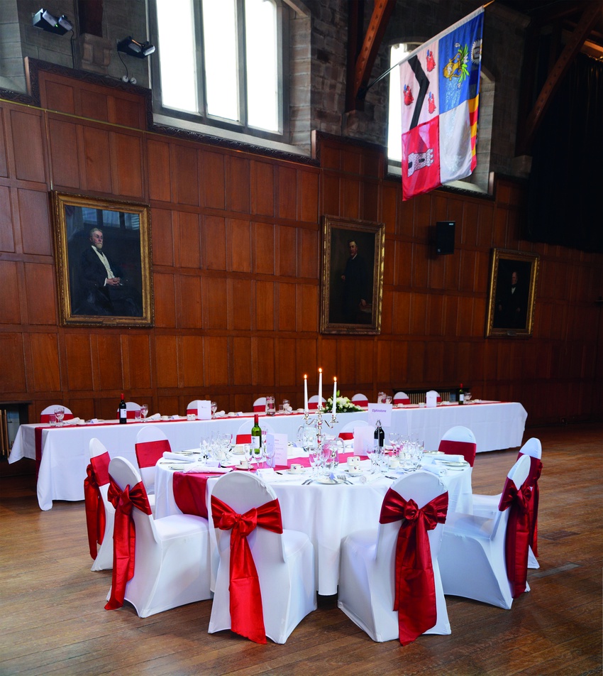 Round Table and Top Table Set Up