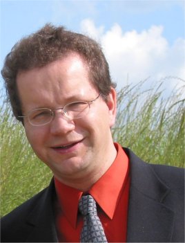 Dr RAINER EBEL
