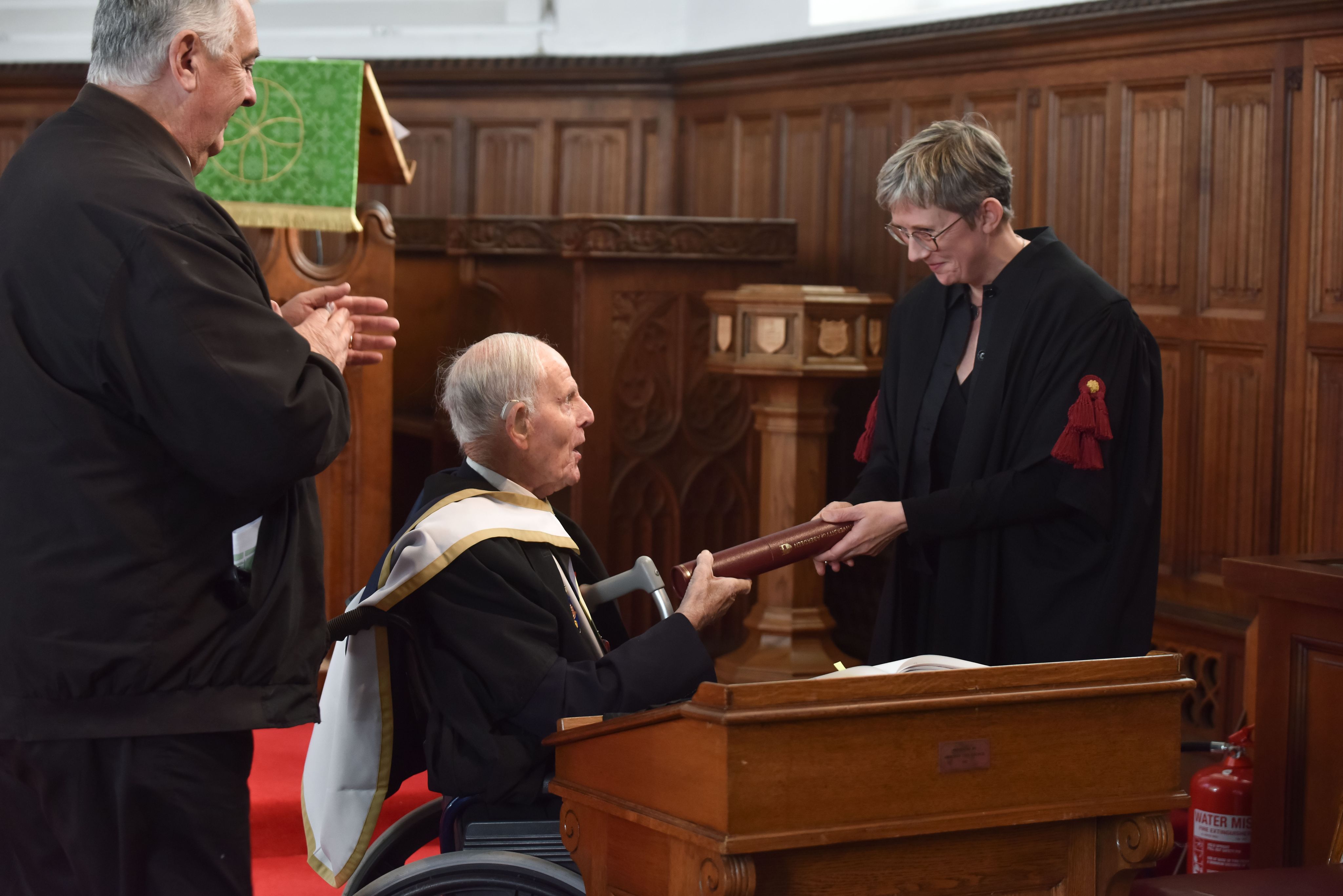 Jim Glennie receiving his honorary degree from Chief Governance Officer and University Secretary Dr Hulda Sveinsdottir