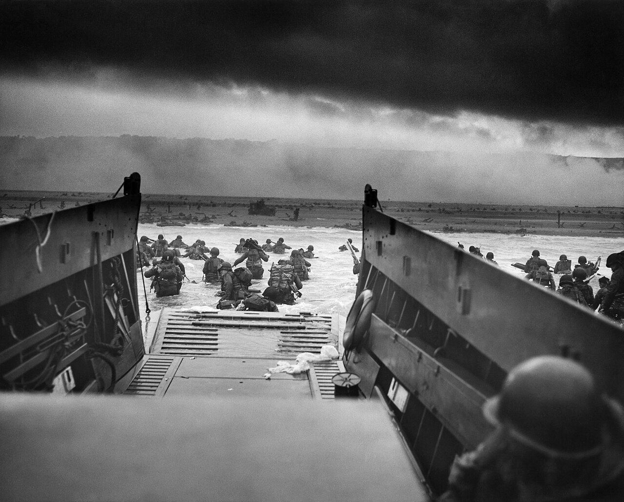 US troops landing in Normandy on June 6, 1944