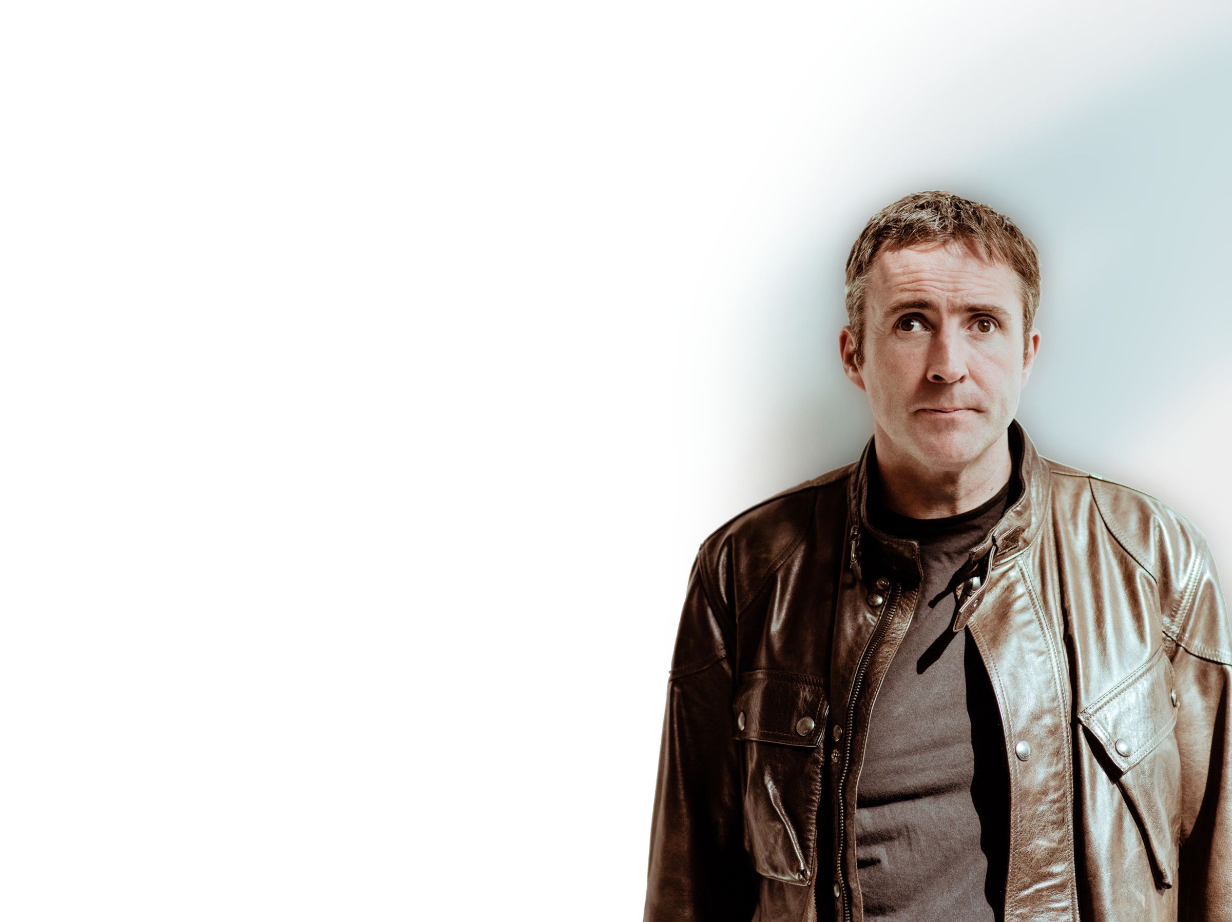 Portrait photo of Jamie MacDonald.