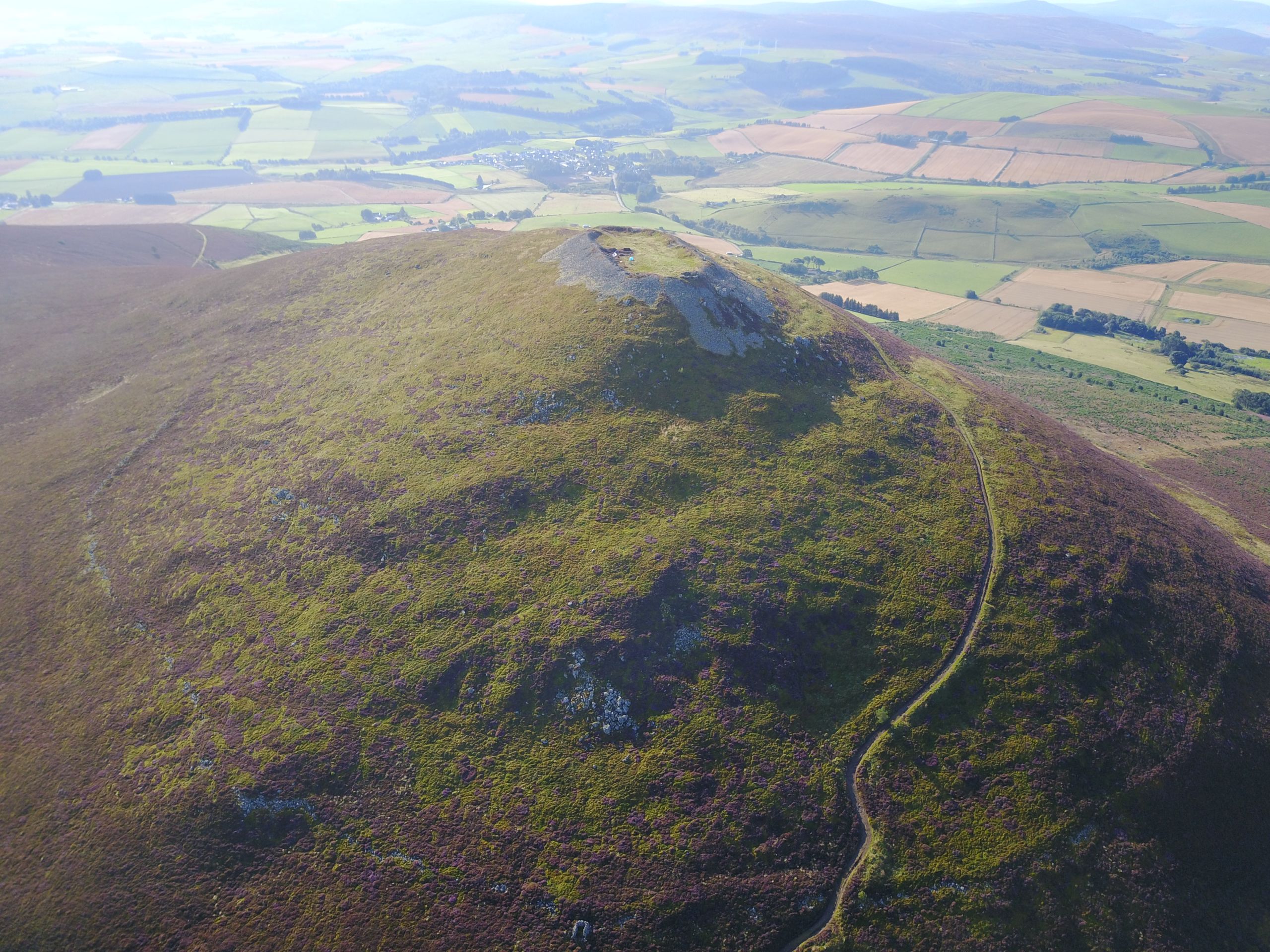 Tap o Noth aerial view.